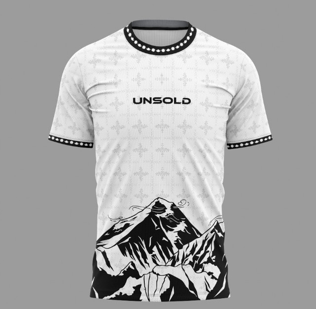 Alpine Noir